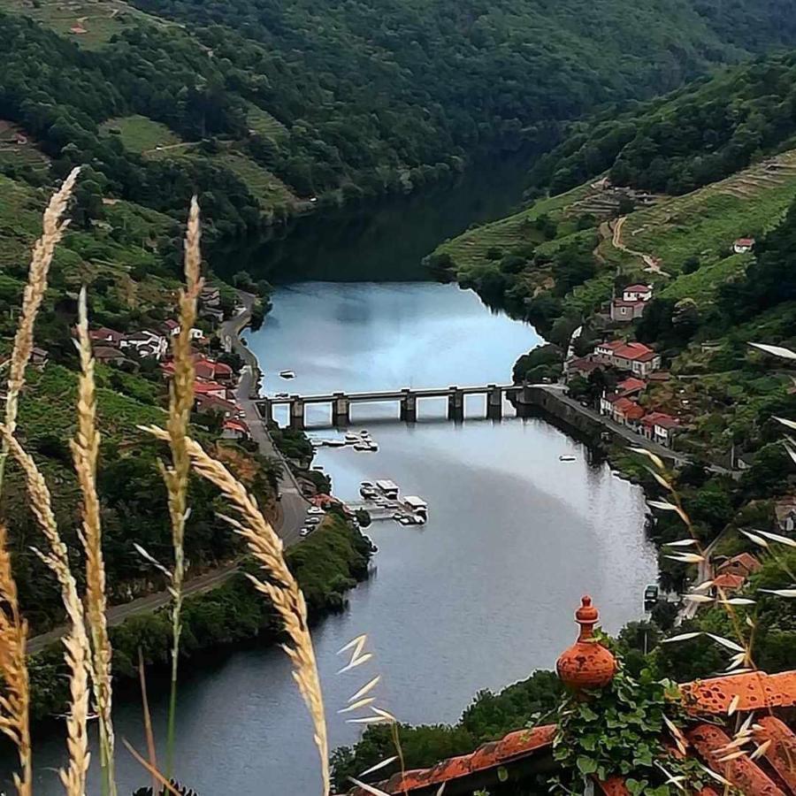 Casa Das Xacias Ribeira Sacra A Airoa  ภายนอก รูปภาพ