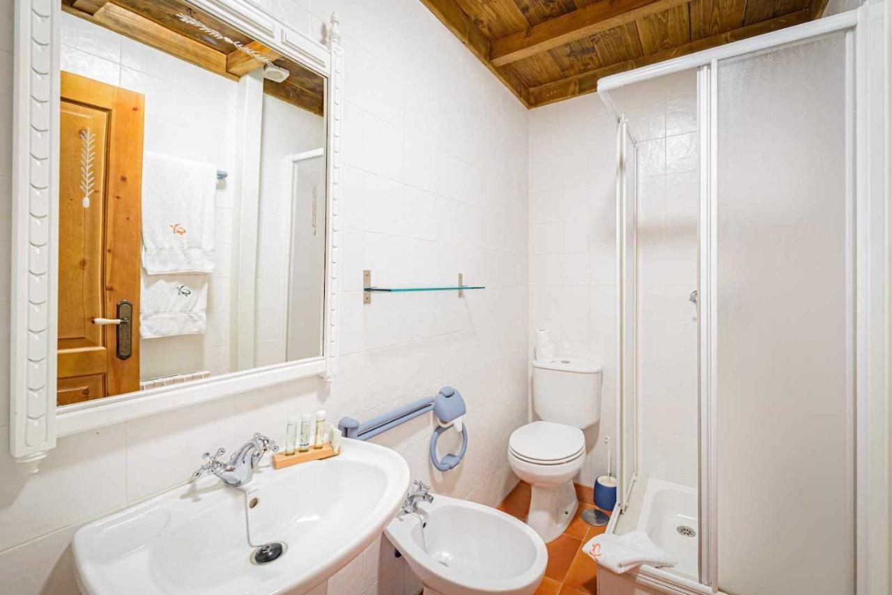 Casa Das Xacias Ribeira Sacra A Airoa  ภายนอก รูปภาพ