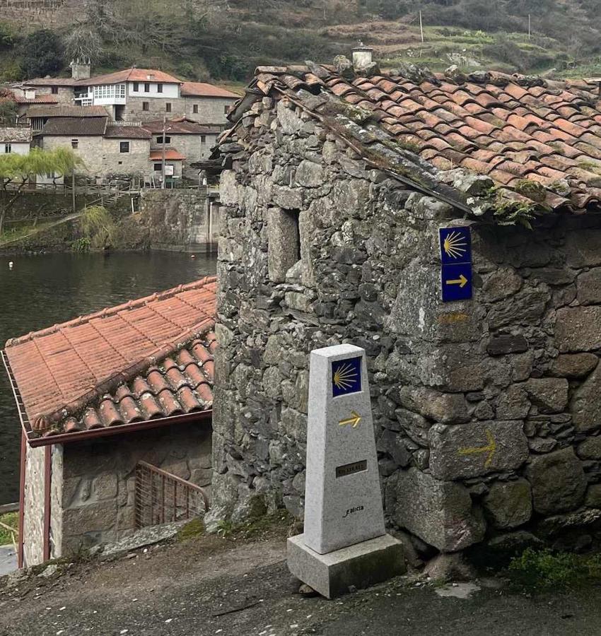 Casa Das Xacias Ribeira Sacra A Airoa  ภายนอก รูปภาพ